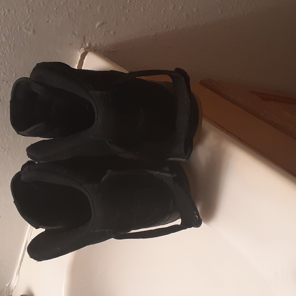 Air Force Ones - Picture 3 of 5